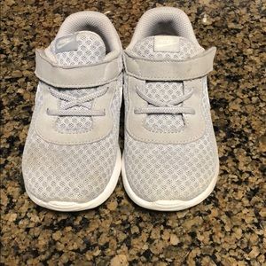 Nike toddler shoes
